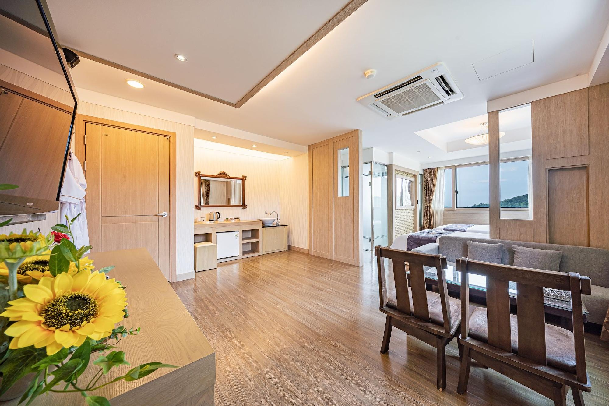 Incheon Prince Hotel ภายนอก รูปภาพ